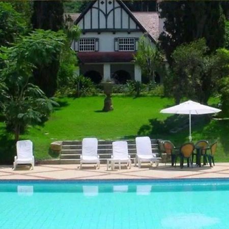 Studio 107 - Moderno No Granja Brasil Em Itaipava เปโตรโปลิส ภายนอก รูปภาพ
